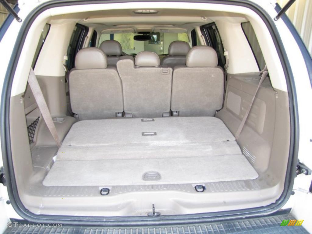 2005 Explorer Eddie Bauer 4x4 - Oxford White / Medium Parchment photo #16