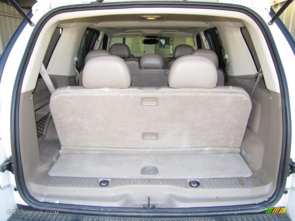 2005 Explorer Eddie Bauer 4x4 - Oxford White / Medium Parchment photo #17