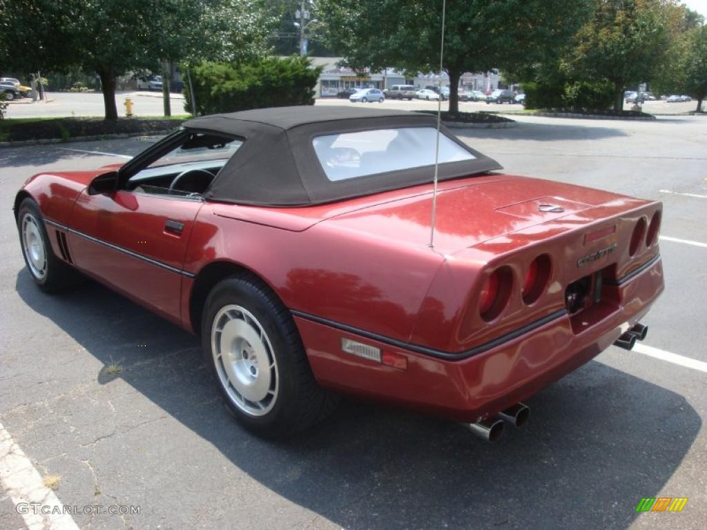 1986 Corvette Convertible - Dark Red Metallic / Medium Gray photo #3