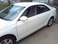 Super White - Camry LE Photo No. 20