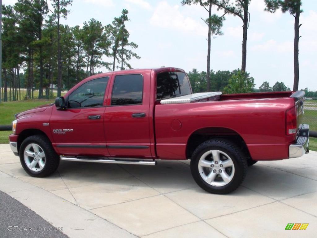 2006 Ram 1500 SLT Quad Cab 4x4 - Inferno Red Crystal Pearl / Medium Slate Gray photo #10