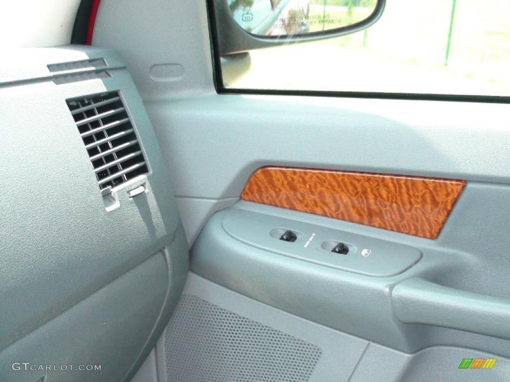 2006 Ram 1500 SLT Quad Cab 4x4 - Inferno Red Crystal Pearl / Medium Slate Gray photo #30