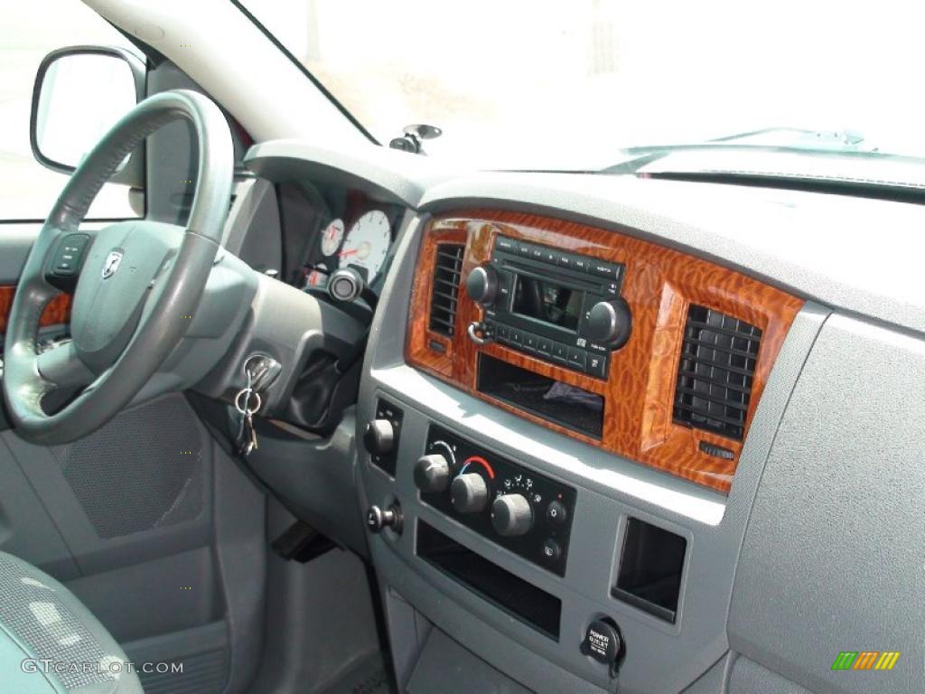 2006 Ram 1500 SLT Quad Cab 4x4 - Inferno Red Crystal Pearl / Medium Slate Gray photo #31