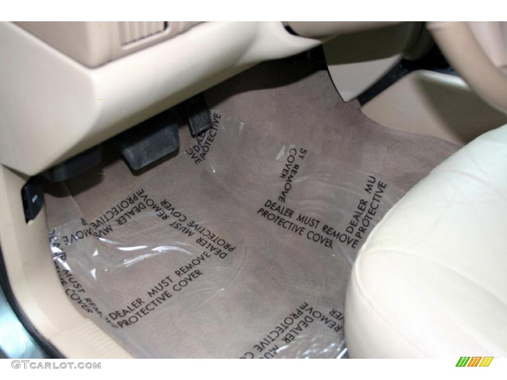 2004 Grand Cherokee Limited 4x4 - Onyx Green Pearl / Taupe photo #39