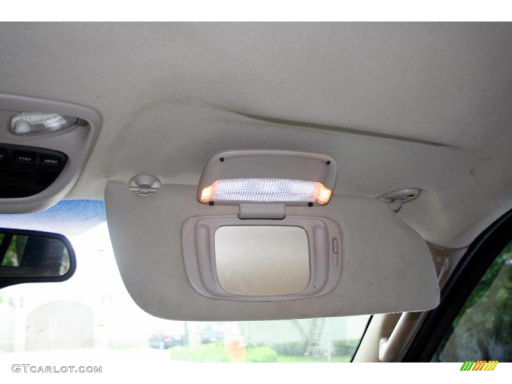 2004 Grand Cherokee Limited 4x4 - Onyx Green Pearl / Taupe photo #57