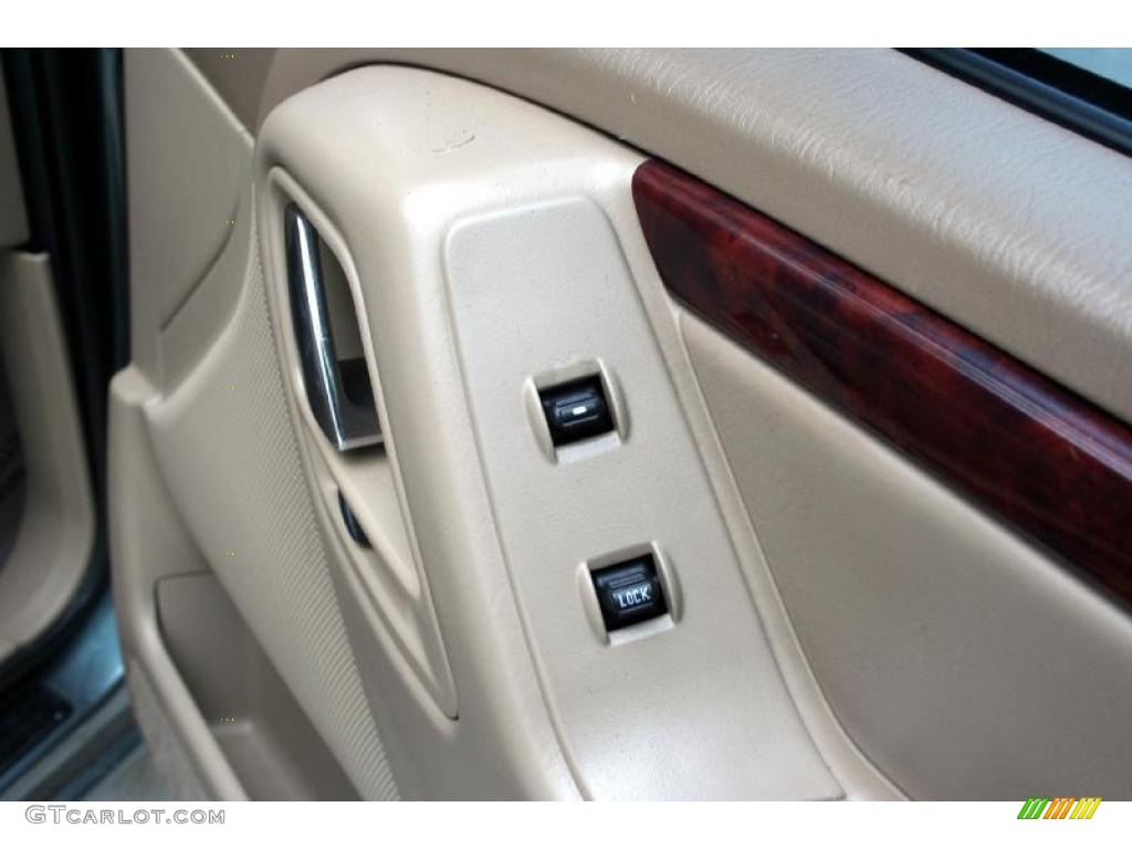 2004 Grand Cherokee Limited 4x4 - Onyx Green Pearl / Taupe photo #90