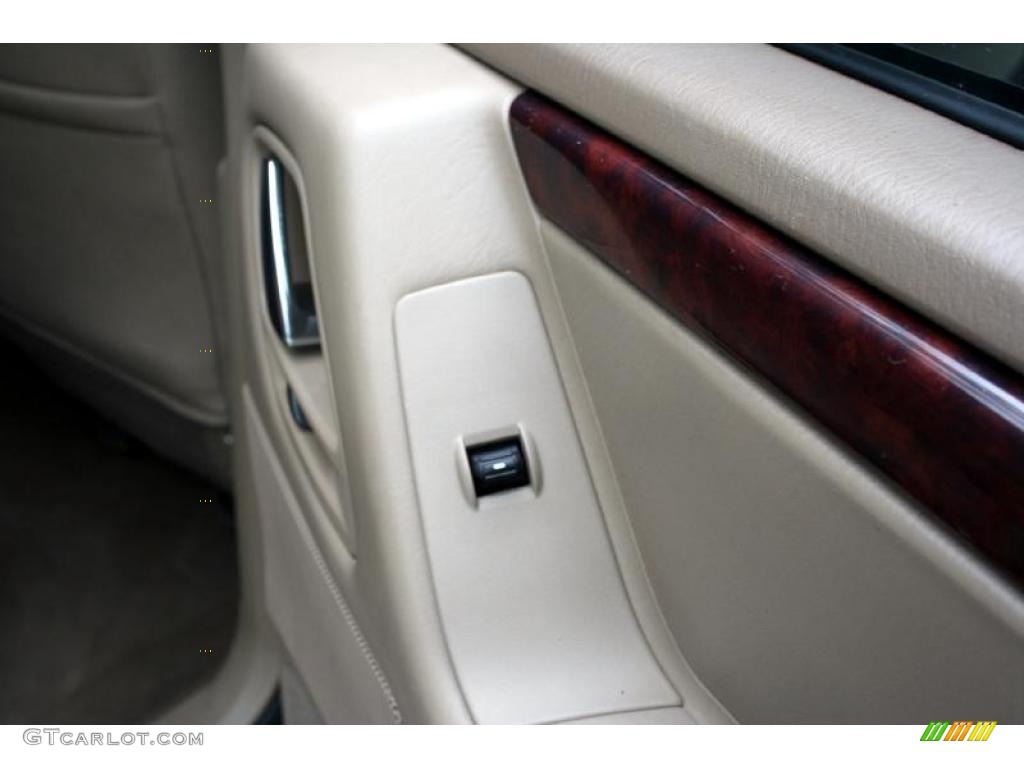 2004 Grand Cherokee Limited 4x4 - Onyx Green Pearl / Taupe photo #92