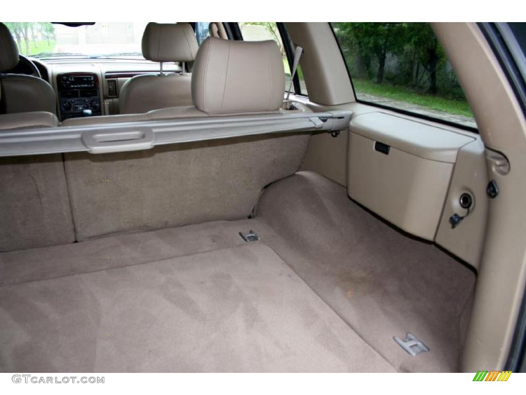 2004 Grand Cherokee Limited 4x4 - Onyx Green Pearl / Taupe photo #98