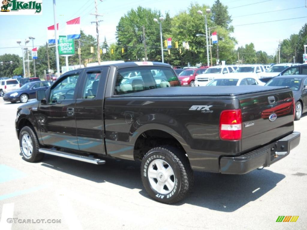 2005 F150 STX SuperCab 4x4 - Dark Stone Metallic / Medium Flint/Dark Flint Grey photo #5