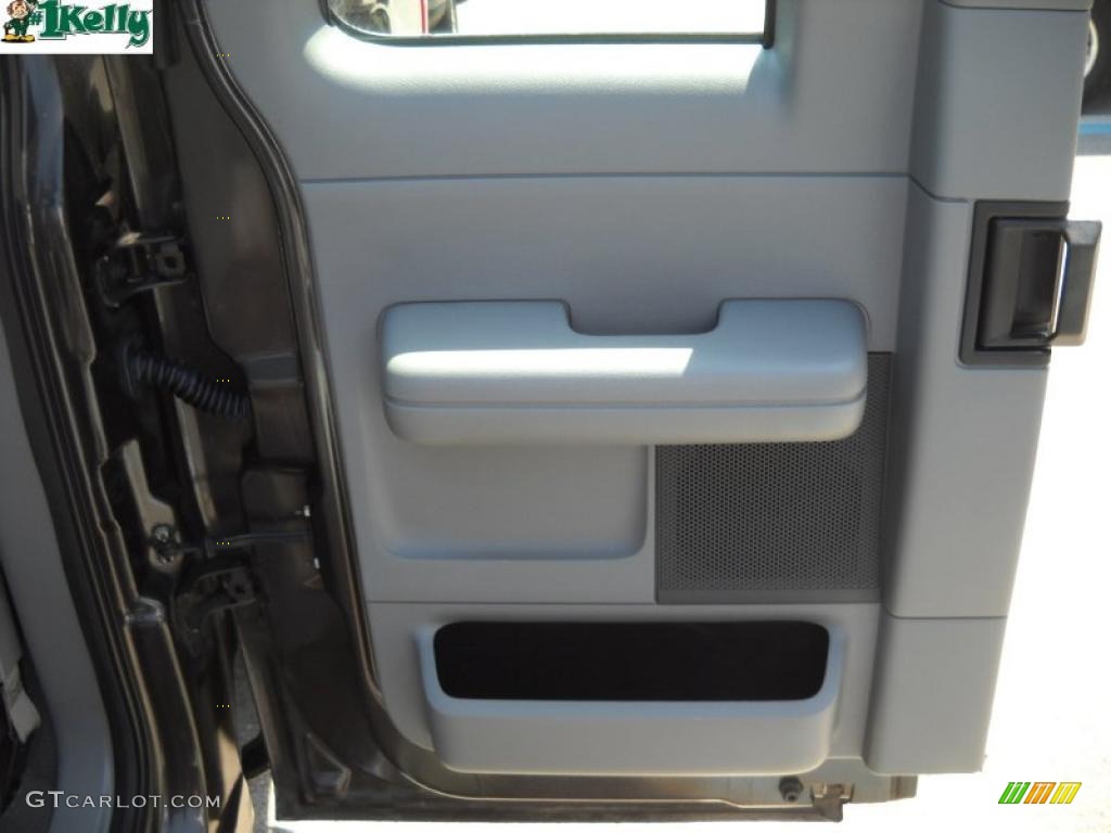 2005 F150 STX SuperCab 4x4 - Dark Stone Metallic / Medium Flint/Dark Flint Grey photo #11