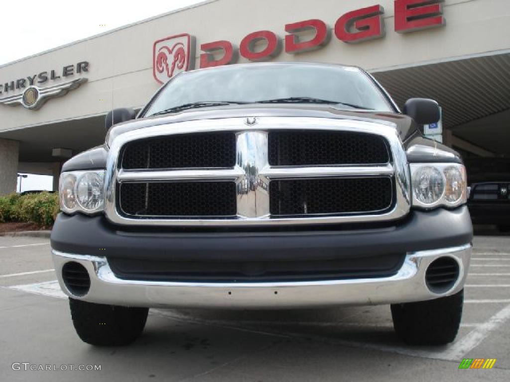 2005 Ram 1500 ST Regular Cab - Black / Dark Slate Gray photo #8