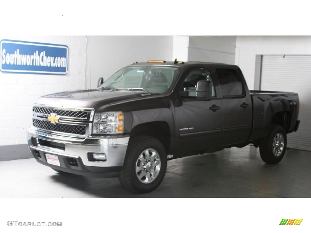 2011 Silverado 3500HD LT Crew Cab 4x4 - Taupe Gray Metallic / Ebony photo #1