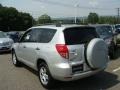 Classic Silver Metallic - RAV4 4WD Photo No. 4