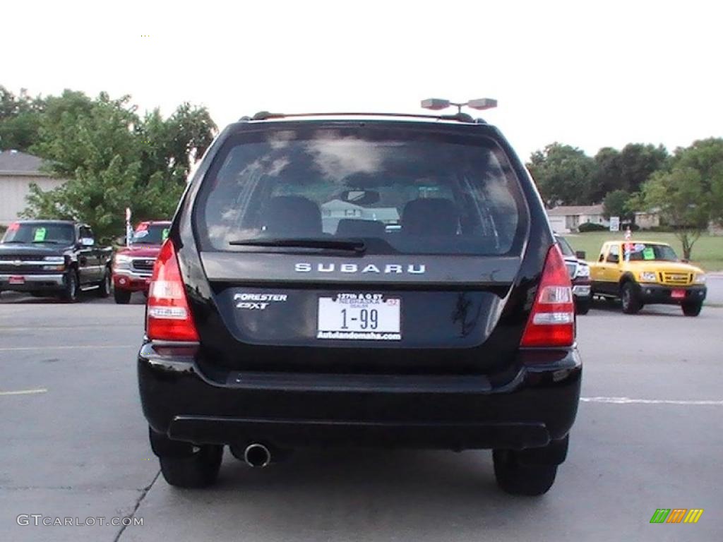 2005 Forester 2.5 XT - Obsidian Black Pearl / Off Black photo #5