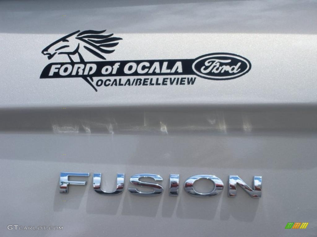 2010 Fusion SE - Smokestone Metallic / Camel photo #4