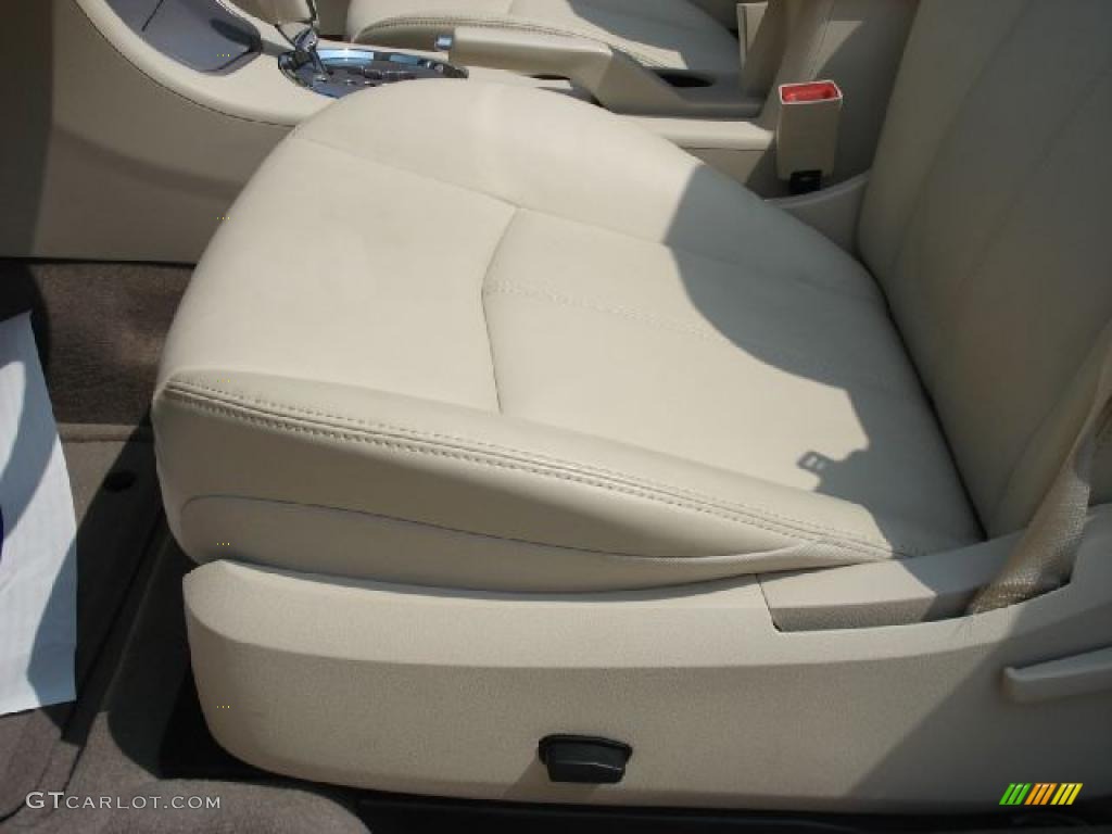 2010 Sebring Limited Hardtop Convertible - Inferno Red Crystal Pearl / Medium Pebble Beige/Cream photo #10