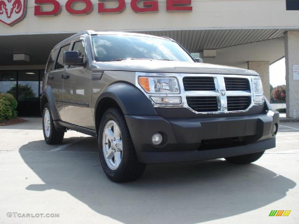 Light Khaki Metallic Dodge Nitro