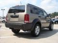 2007 Light Khaki Metallic Dodge Nitro SXT 4x4  photo #3