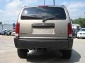 2007 Light Khaki Metallic Dodge Nitro SXT 4x4  photo #4