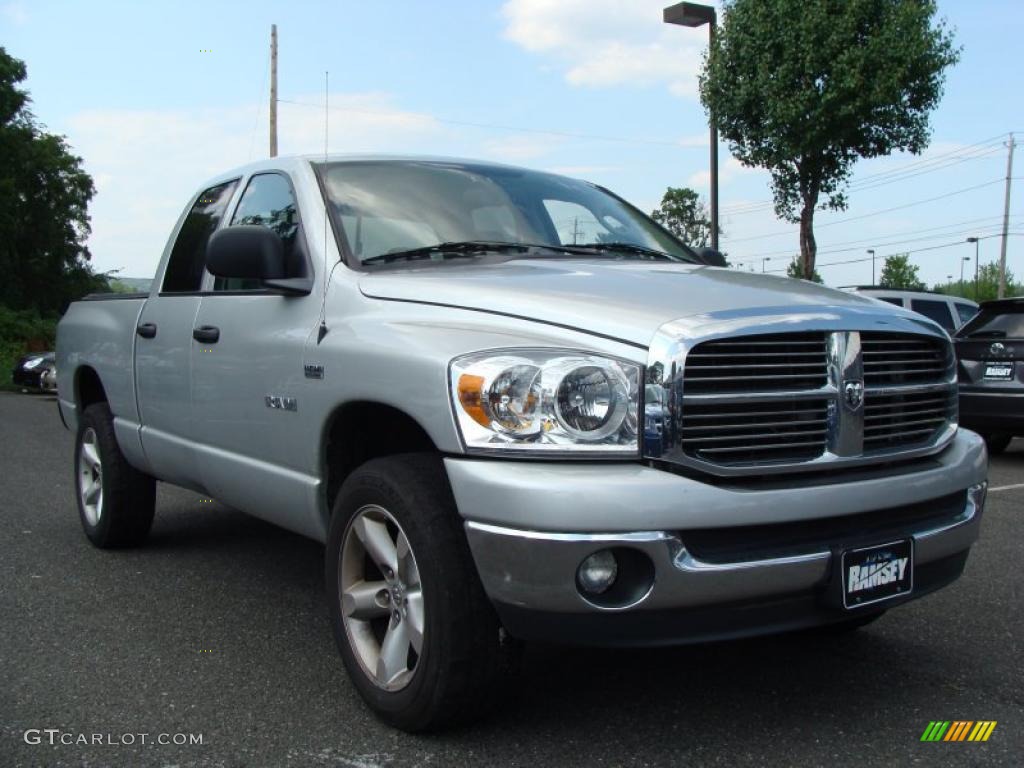 2008 Ram 1500 Big Horn Edition Quad Cab 4x4 - Bright Silver Metallic / Medium Slate Gray photo #3