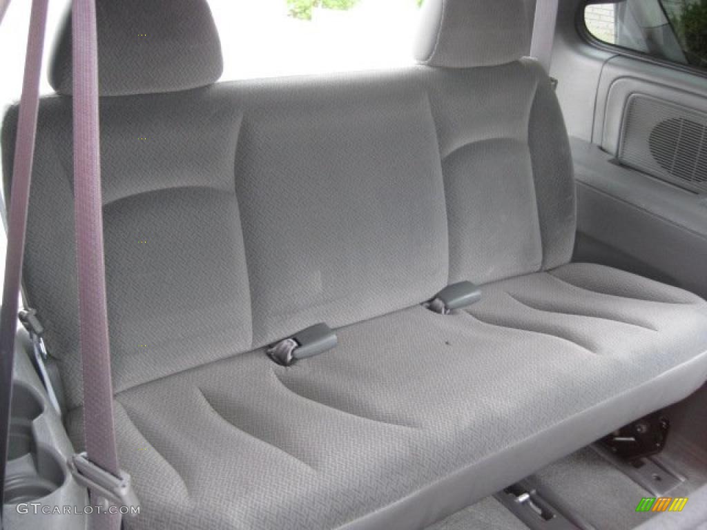 2006 Town & Country  - Bright Silver Metallic / Medium Slate Gray photo #17