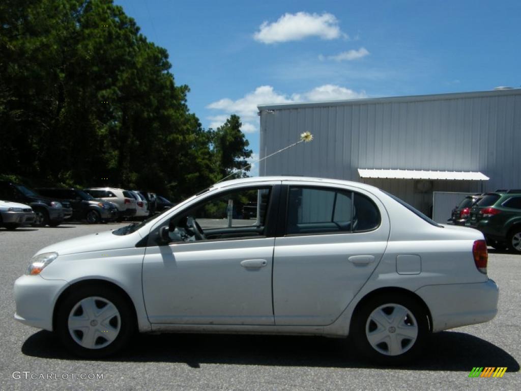 2003 ECHO Sedan - Polar White / Shadow Gray photo #2
