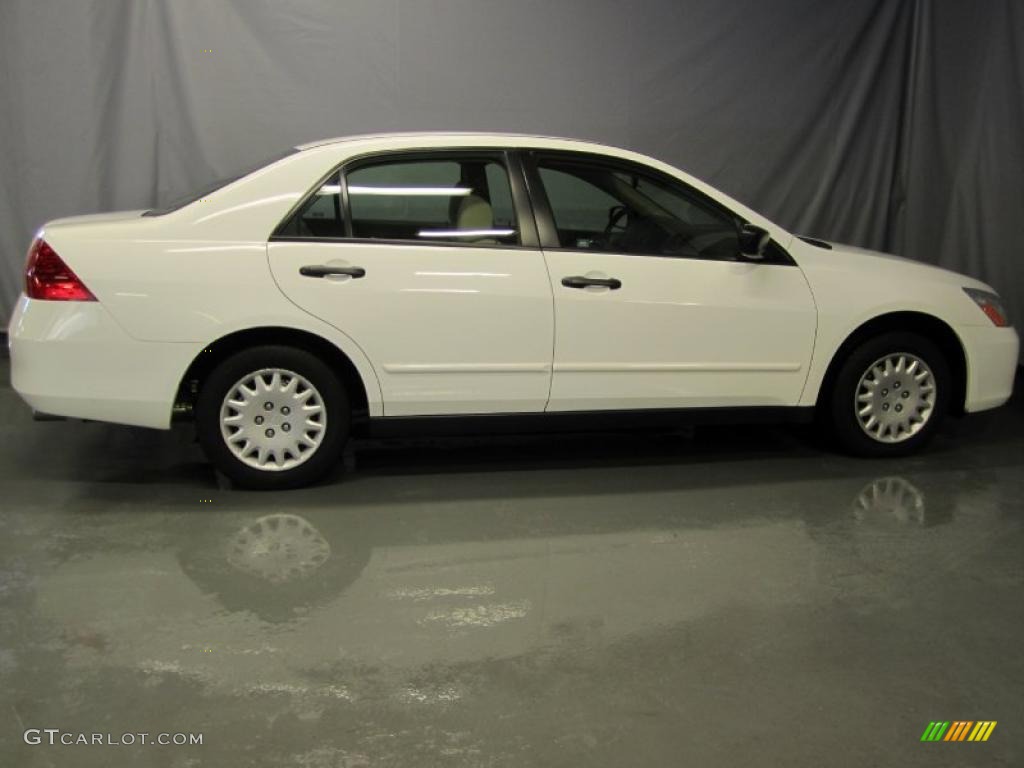 2007 Accord Value Package Sedan - Taffeta White / Ivory photo #4