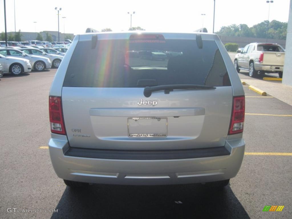 2006 Grand Cherokee Laredo - Bright Silver Metallic / Medium Slate Gray photo #8