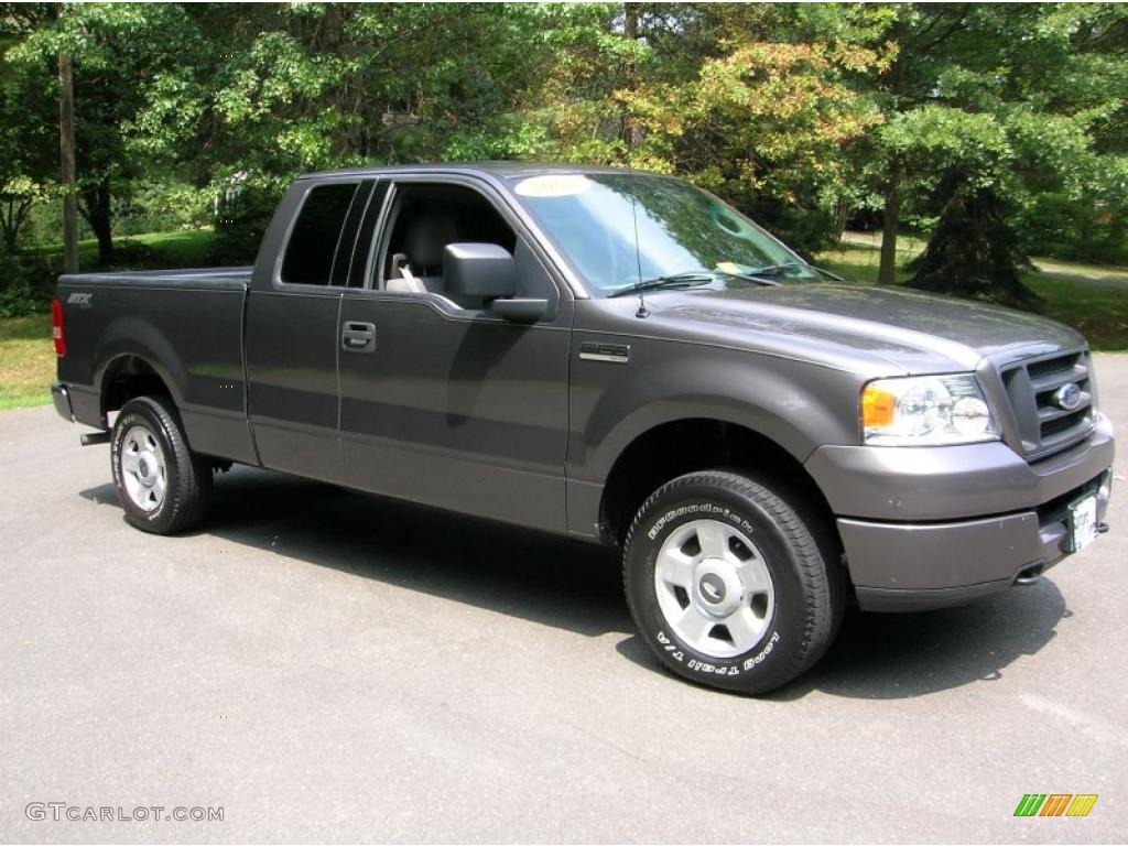 2004 F150 STX SuperCab 4x4 - Dark Shadow Grey Metallic / Medium Graphite photo #1