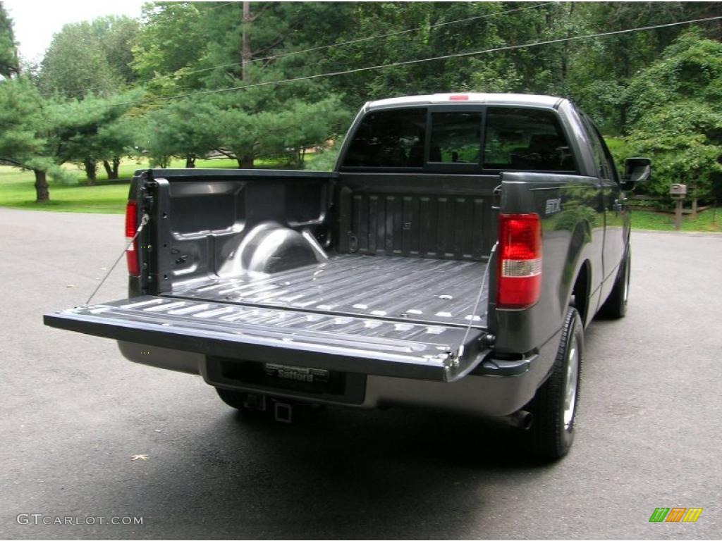 2004 F150 STX SuperCab 4x4 - Dark Shadow Grey Metallic / Medium Graphite photo #7