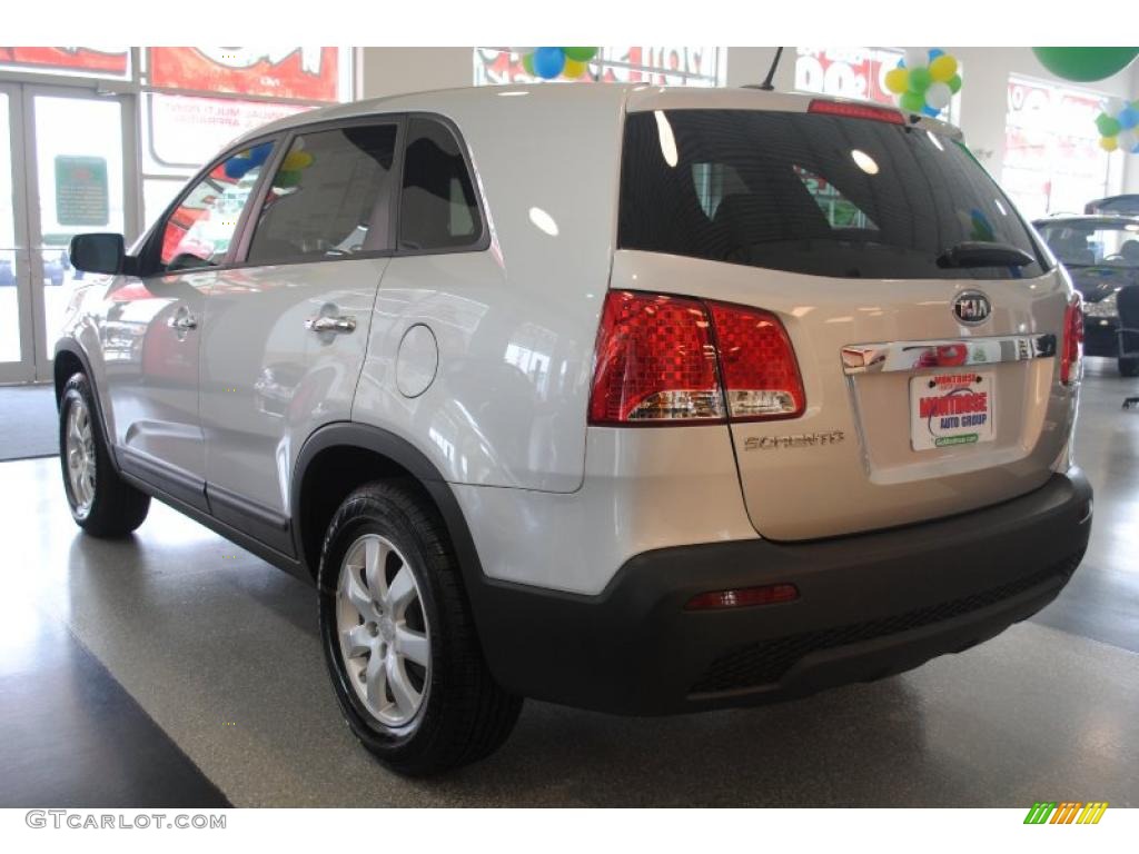 2011 Sorento LX - Bright Silver / Gray photo #4