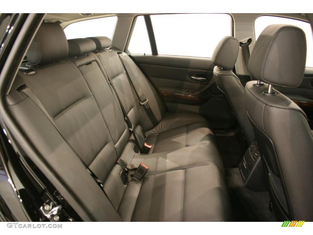 2007 3 Series 328xi Wagon - Jet Black / Black photo #16