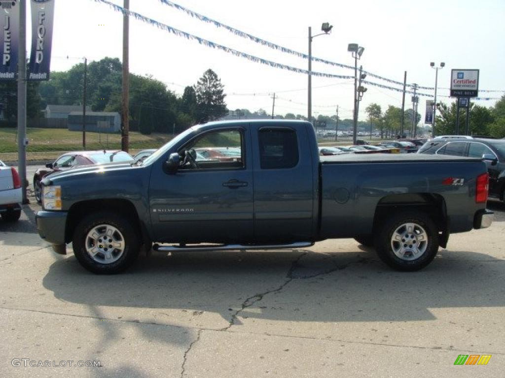 2007 Silverado 1500 LT Z71 Extended Cab 4x4 - Blue Granite Metallic / Light Titanium/Dark Titanium Gray photo #8