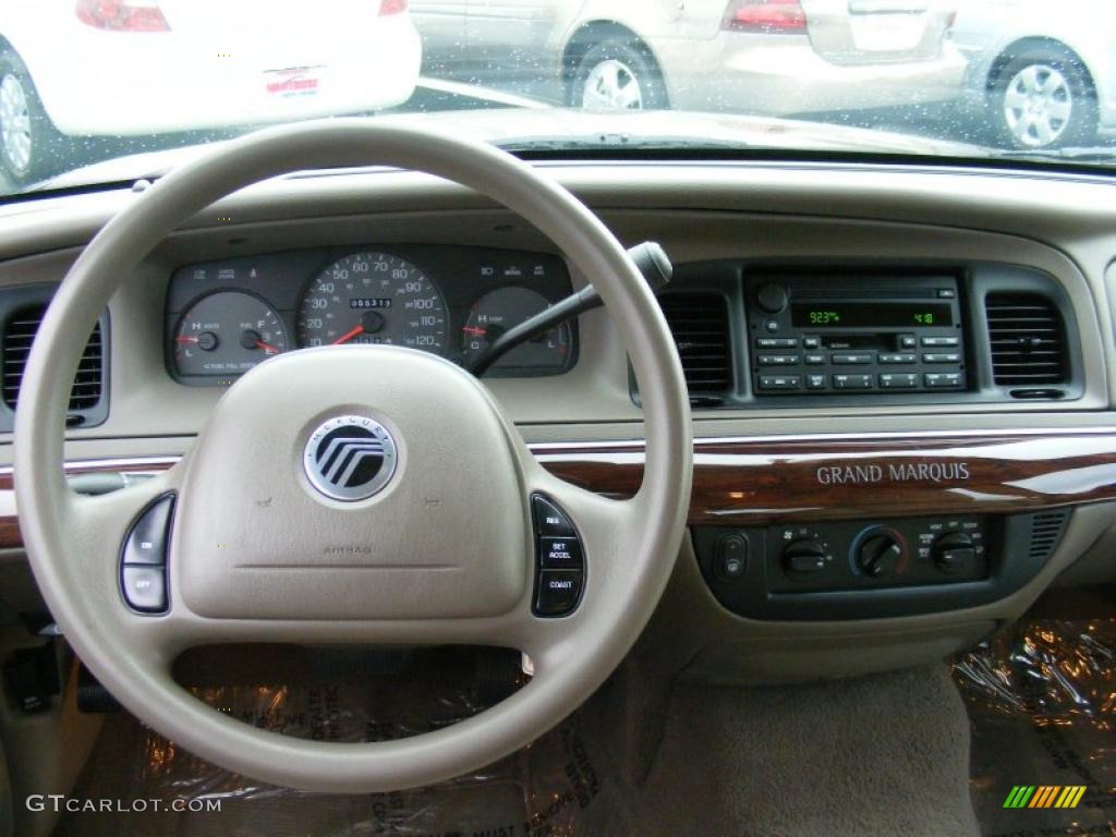 2004 Grand Marquis GS - Arizona Beige Metallic / Medium Parchment photo #15