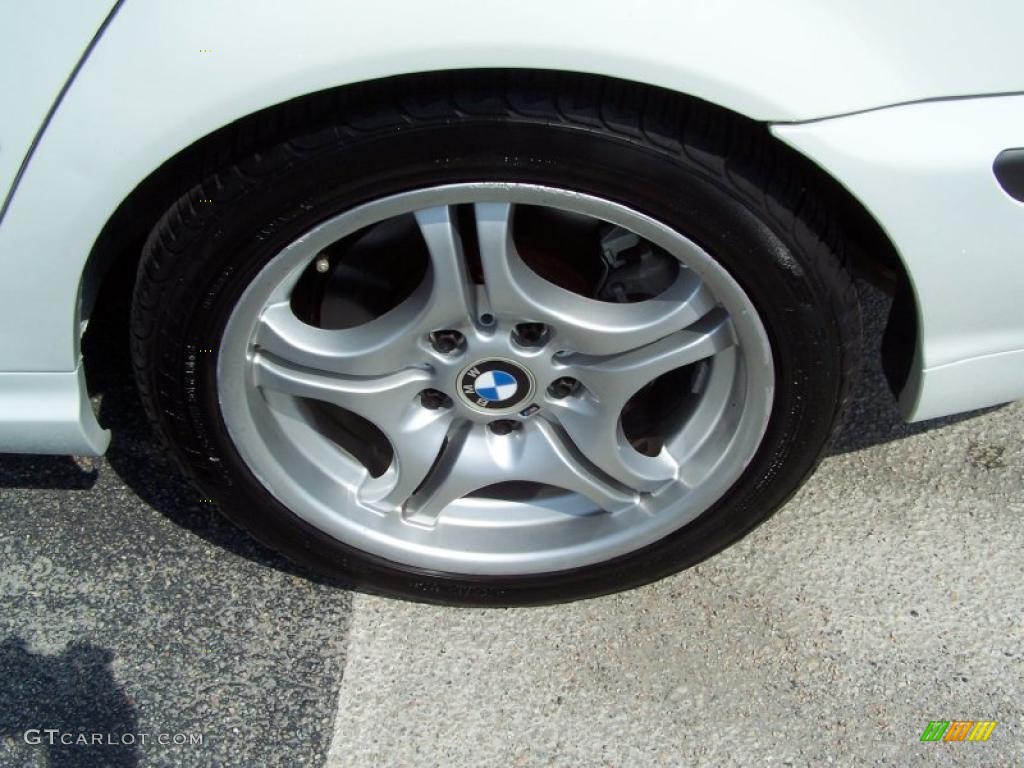 2004 3 Series 330i Sedan - Alpine White / Sand photo #4