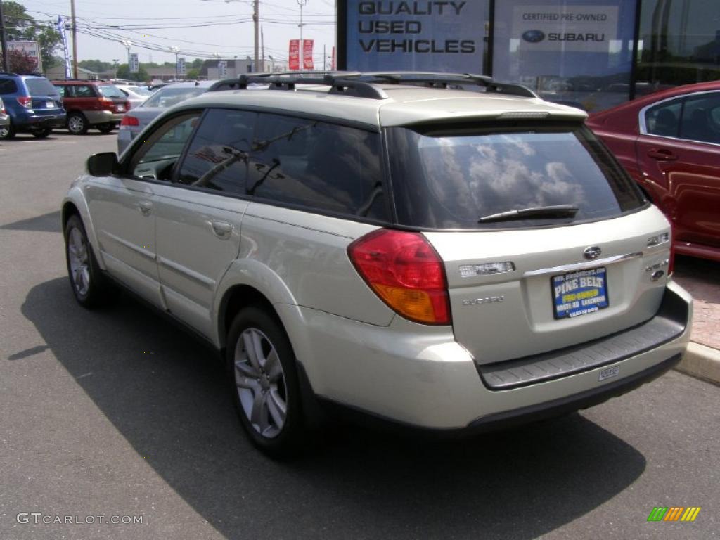 2006 Outback 3.0 R L.L.Bean Edition Wagon - Champagne Gold Opalescent / Taupe photo #5
