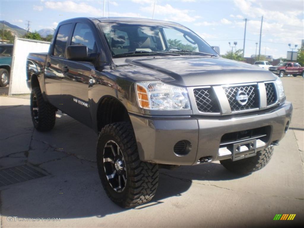 2007 Titan XE Crew Cab 4x4 - Smoke Gray / Graphite Black/Titanium photo #3