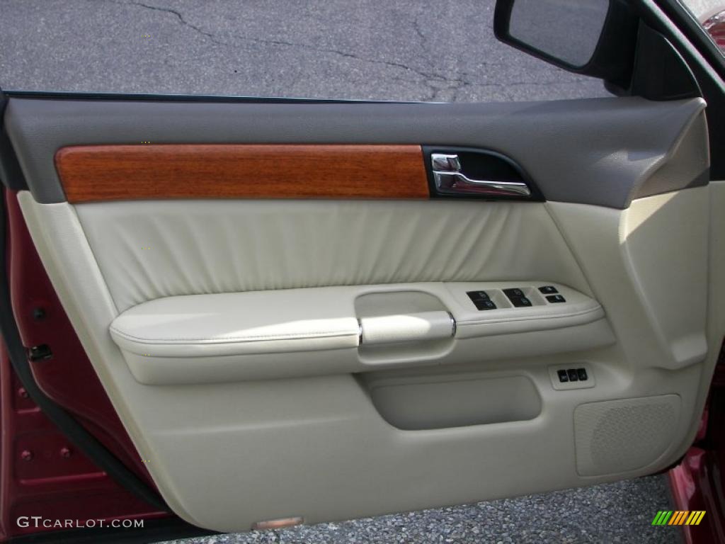 2006 M 35x Sedan - Crimson Roulette Pearl / Wheat photo #14