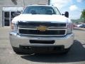 Summit White - Silverado 3500HD Regular Cab Chassis 4x4 Dually Photo No. 2