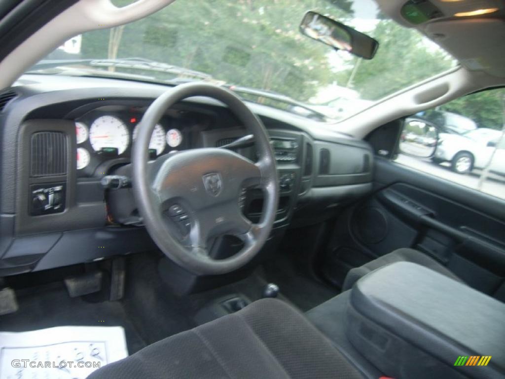 2003 Ram 1500 SLT Quad Cab 4x4 - Black / Dark Slate Gray photo #14