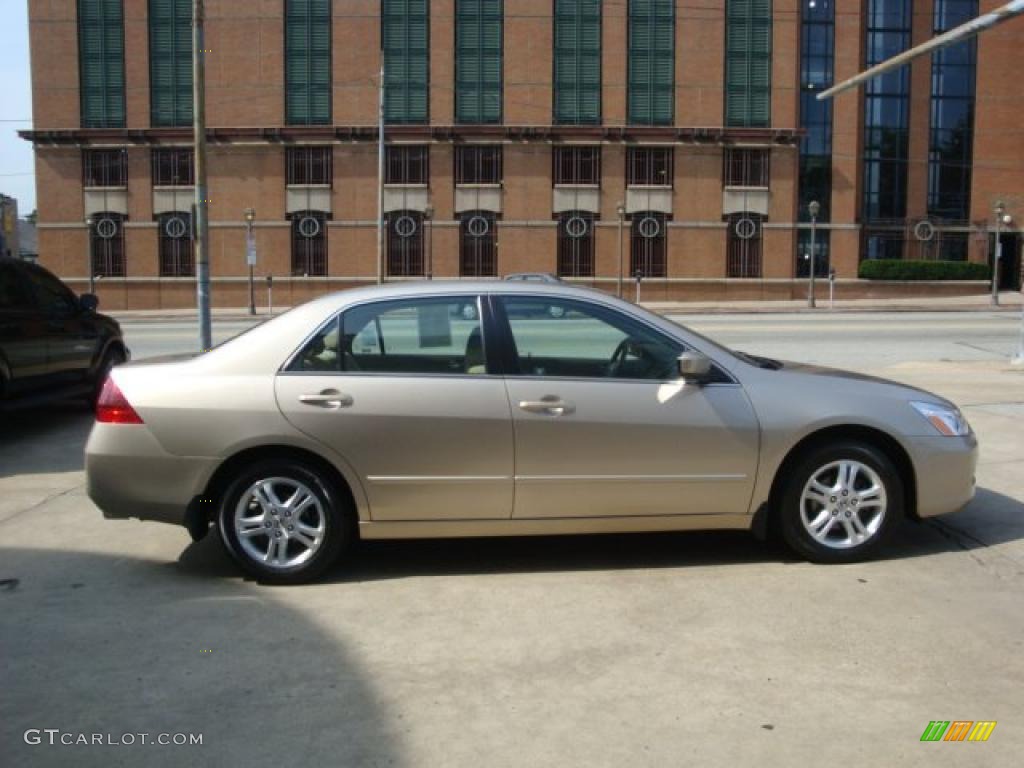 2007 Accord EX Sedan - Desert Mist Metallic / Ivory photo #5