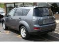Graphite Gray Pearl - Outlander LS Photo No. 22