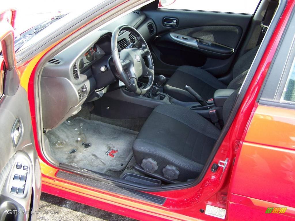2005 Sentra SE-R Spec V - Code Red / Charcoal photo #11