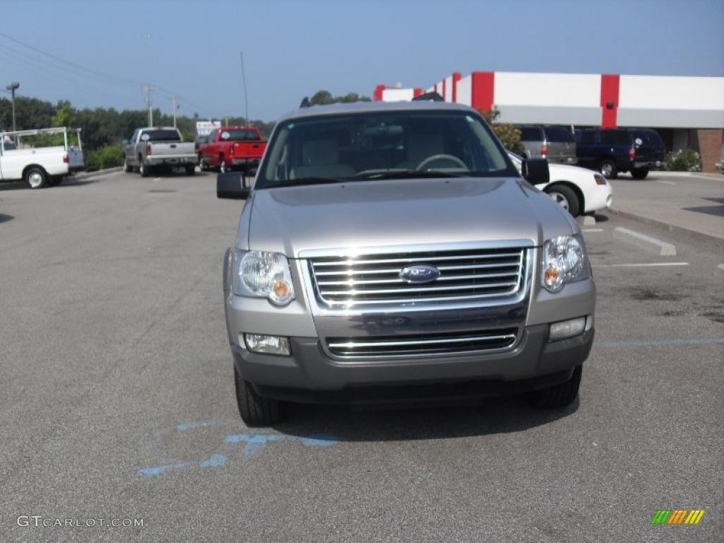 2006 Explorer XLT 4x4 - Silver Birch Metallic / Stone photo #2