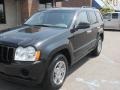 2005 Brilliant Black Crystal Pearl Jeep Grand Cherokee Laredo 4x4  photo #2