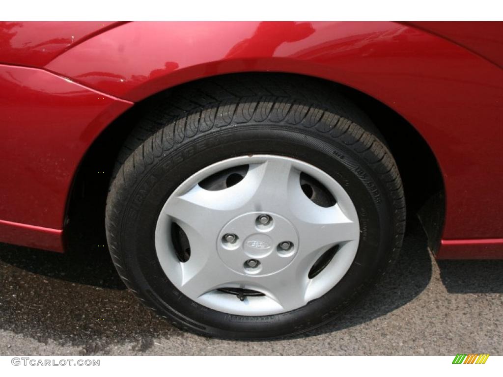 2000 Focus SE Wagon - Sangria Red Metallic / Medium Graphite photo #9
