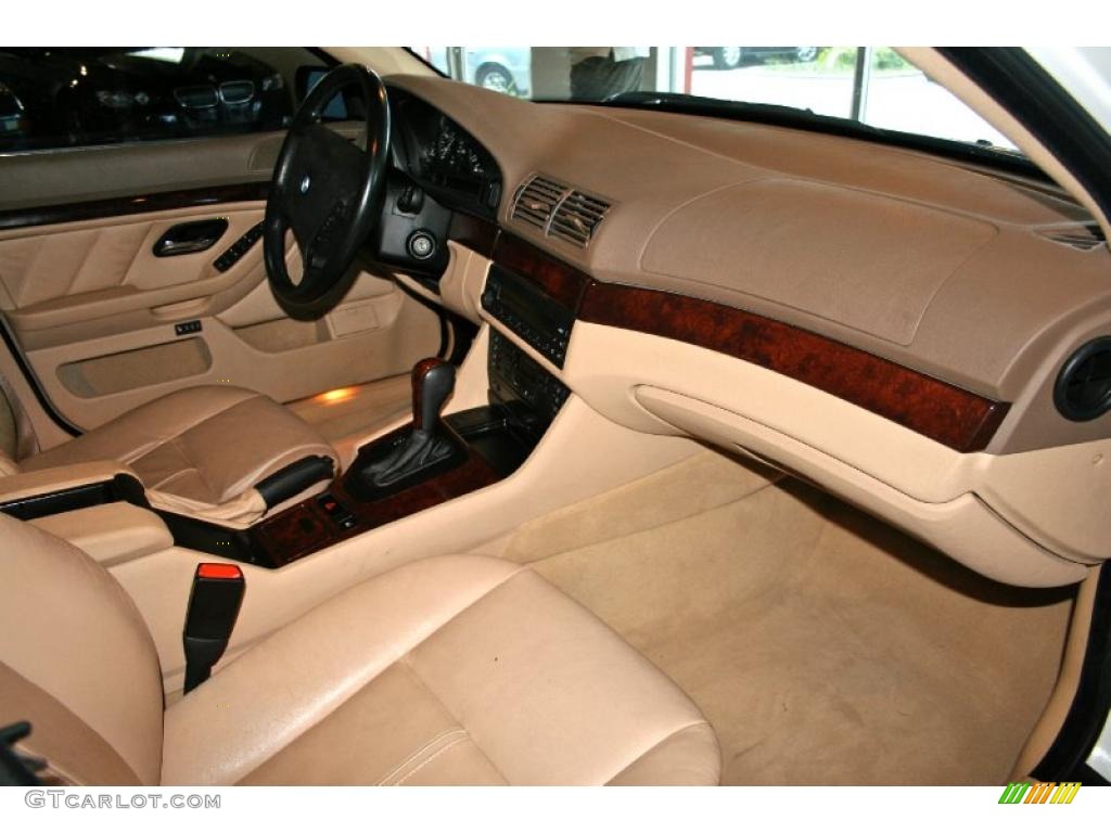 2003 5 Series 525i Sedan - Alpine White / Sand Beige photo #4