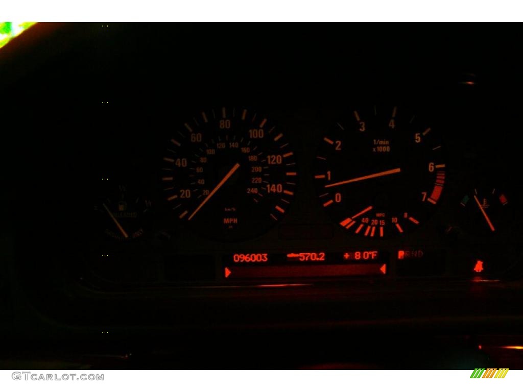 2003 5 Series 525i Sedan - Alpine White / Sand Beige photo #28