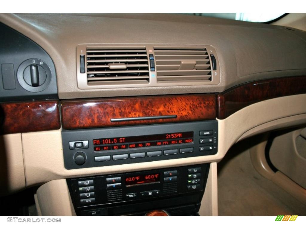 2003 5 Series 525i Sedan - Alpine White / Sand Beige photo #30
