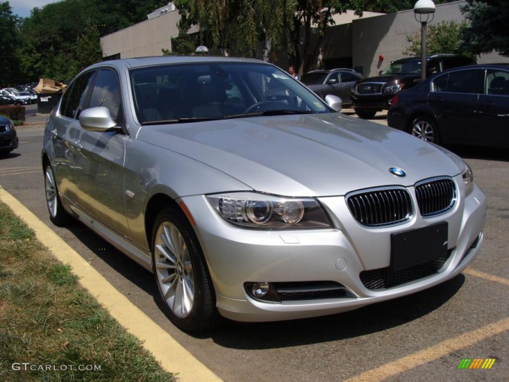 2010 3 Series 335i xDrive Sedan - Titanium Silver Metallic / Black photo #6